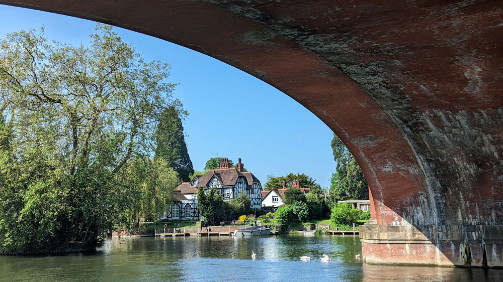 Sounding Arch Maidenhead